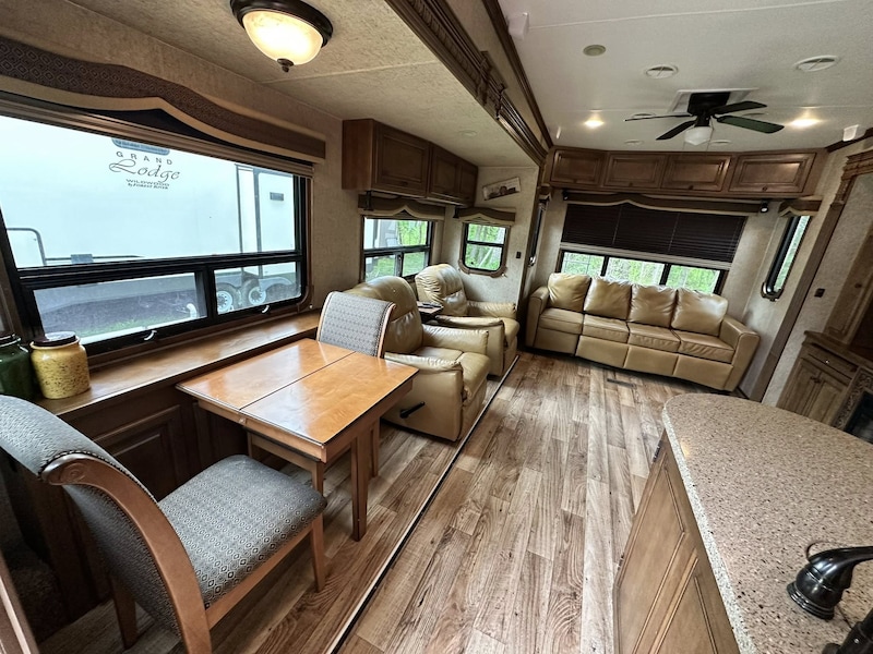 Camper Rental-4